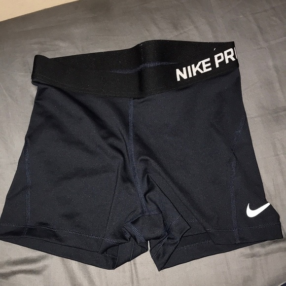 nike pro shorts women's navy blue